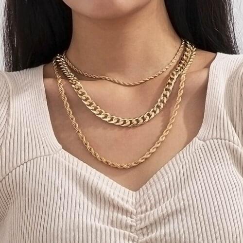 Punk Exaggerated Multilayer Twisted Thick Chains Necklace for Women Vintage Hiphop Style Geometric Clavicle Necklaces Jewelry