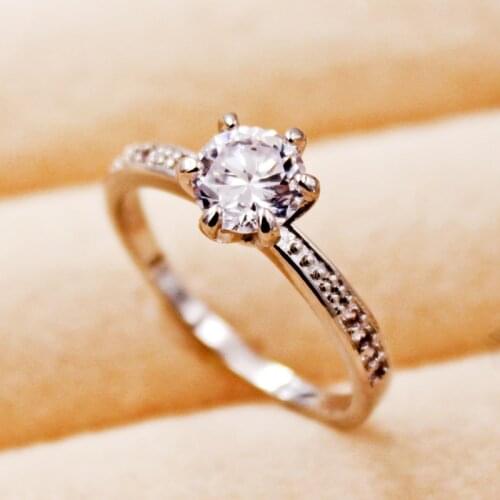 Trendy Fashion white Round Zircon Rings Sweet Elegant Round Ring for Girl Women Finger Bague jewelry Bridal Wedding Gift