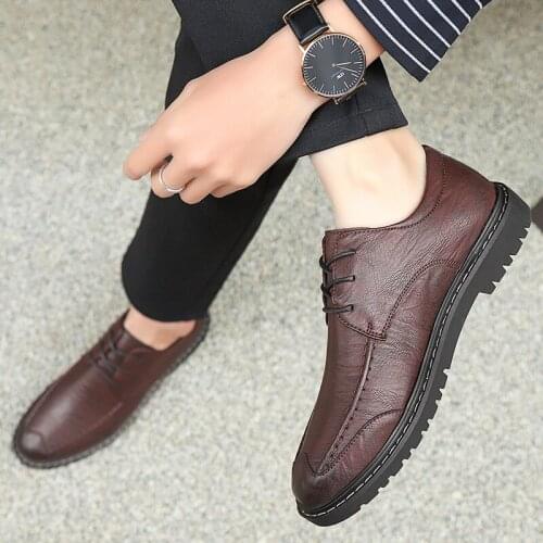 Fashion masculino Sneaker man mens Casual breathable leather comfortable mens para sale flat sapato male new sneakers casual de