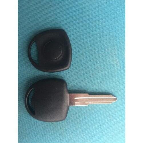 1Pcs Of New Replacement Key Shell Fits For Opel Vauxhall Transponder Case With Uncut Right YM28 Blade No Logo Blank Auto Parts