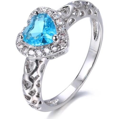 Bettyue Fashion Round With Heart-shape Zirconia Hollow Out Design Ring For Women&Girls Lovely Ornament In Wedding Party