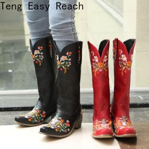 Retro Cowboy Boots Low Heel Autumn Winter Women Shoes Cool British Embroidered Design Western Boots Pointed Toe Knee-High Boots