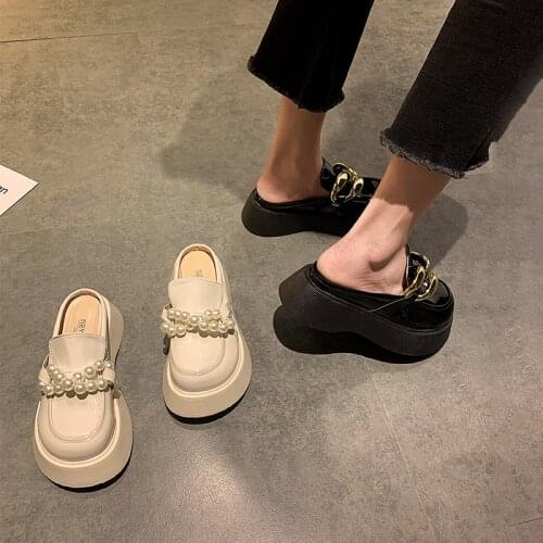 2021 Patent Leather mules metal chain pearl bowknot women slippers creepers sandals platform shoes thick soled cover toe slides
