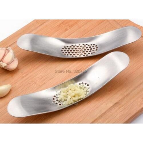 DHL 50pcs Kitchen Gadgets Stainless Steel Garlic Press Crusher Cooking Tools