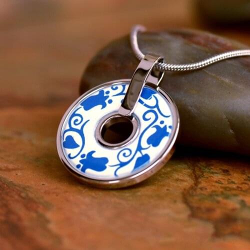 New woman pendant with chain 2.8CM round face cloisonne pendant for woman enamel jewelry high quality gift blue and white rhyme