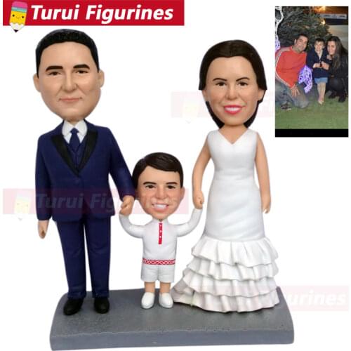 Custom Bobbleheads Personalized Bobble Head Dolls clay doll family of 3 hand in hand figurines bobblehead dolls personalized