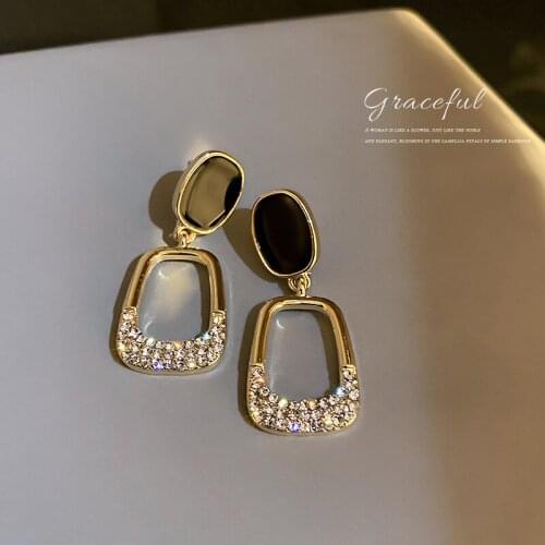 Ruiyi Stud Earrings
