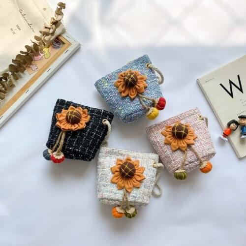 Handmade Straw Coin Purse for Children Lovely Flower Mini Shoulder Crossbody Bags Summer Baby Girls Cute Cherry Wallet Handbags