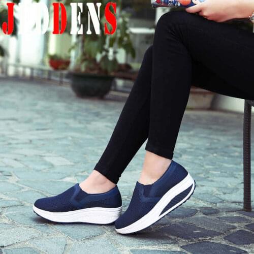 Low Top Summer Shoes Women Running Big Size Womens Sport Shoes Breathable Platform Sneakers Brand Leather Woman Tennis Shoe YB