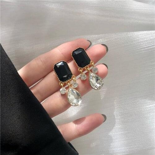 Fashion Korean Geometric Black Stone Clip Earrings Temperament Retro Square Crystal Rhinestone Clip on Earrings No Piercing