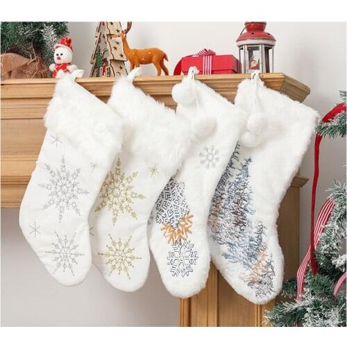 4PCS 2021 New White Christmas Stockings Socks Snowmen Dress Accessories Xmas Tree Decro Decoration Snow Xmas gift Wholesale