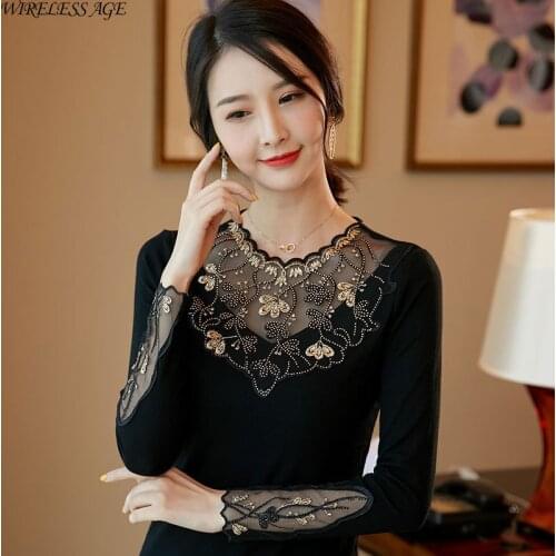 WIRELESS AGE T Shirt Women Long Sleeve Round Neck Lace Embroidery Slim Commute Womens Tops 2021 Korean New Summer Fashion Wild