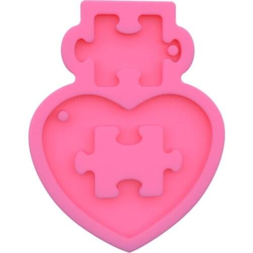 DIY Crafts Pendant Silicone Mould Jewelry Necklace Making Tool Super Glossy Love Heart Keychain Crystal Epoxy Resin Mold A5KE