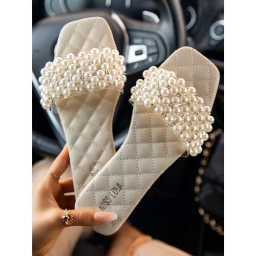 2021 Ladies Pearl Sandals Slippers Square Head Slippers Summer Fashion Outdoor Flat Square Root Beach Slippers