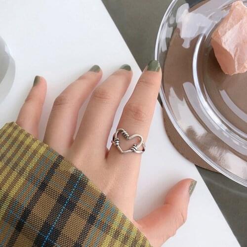 Fashion Retro Simple Hollow Heart Women Rings Punk Vintage Cuff Open Adjustable Finger Ring For Girl Gifts Jewelry 2021 New
