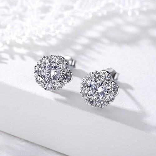 New Style white zircon earring Korean Elegant Gorgeous Sparking Rhinestone Zircon Round Stud Earrings Jewelry gift