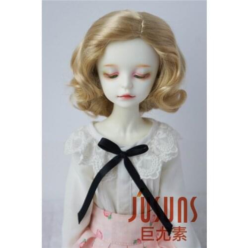 JD338 MSD 1/4 Soft wave BJD synthetic mohair doll wigs 7-8 inch Short Retro European BJD doll hair