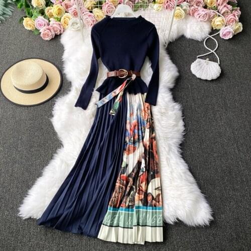 Womens spring autumn runway fashion kniited patchwork long pleated dress female long sleeve chic travel slim beach dress TB1512