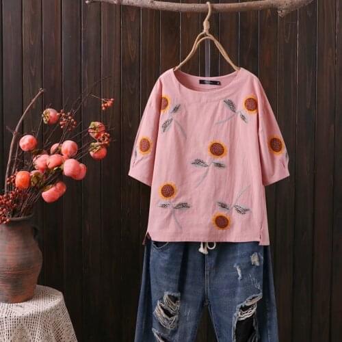 Plus size floral Embroidered cotton women Tshirts 2021 Summer O-Neck ladies tees female t shirt short sleeve t-shirts top