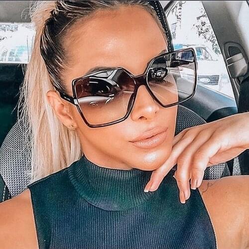 Vintage Fashion Ladies Sunglasses Luxury Designer Square Frame Women Designer Two Tone Color Eyewear