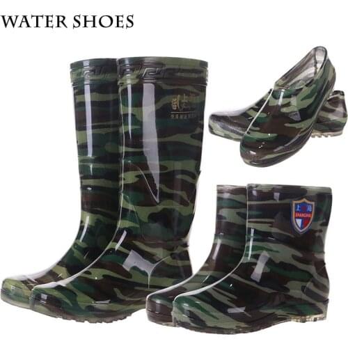 Slip on rain shoes high tube warmth and velvet water shoes non-slip wear-resistant color shoes waterproof rain boots men