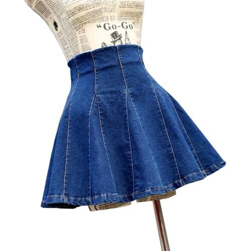 AISIDE Pleated Skirt