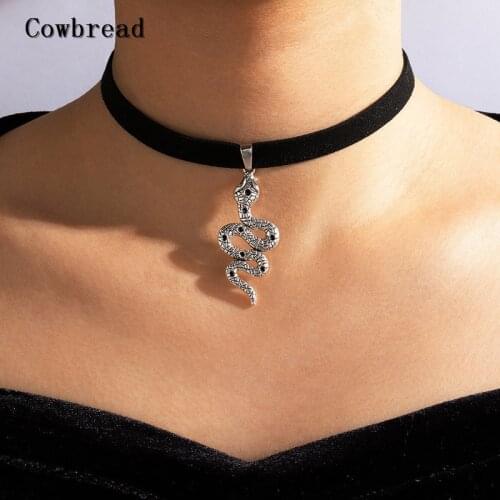 COWBREAD Sexy Snake Necklace for Women Animal Choker Adjustable Bouncy Necklace Womens Neck Chain Pendant Jewelry