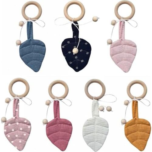 Baby Wooden Teether Ring DIY Leaf Shape Chewing Teething Nursing Soother Molar