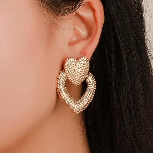 Drop Shipping Womens Earrings Sliver Alloy Heart Sharp Dangler Eardrop Gift for Womens Fashion Jewerly