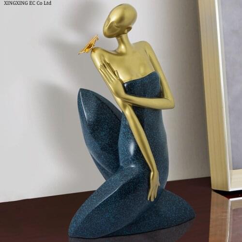 Creative Nordic Girl Decoration Accessories Handicraft Resin Decoration Living Room Desktop Modern Home Decoration Accessories