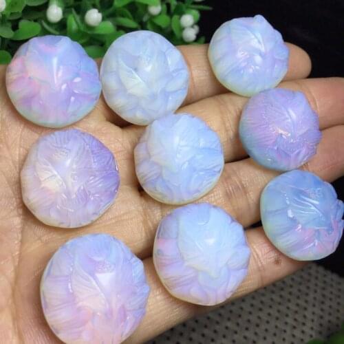 Opal fox pendant nine-tailed fox pendant female crystal fox pendant meaning beautiful