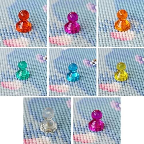 1PCS Multifunction Diamond Painting Tools Glitter Magnet Cover Painting Locator Diamond Holder Accessories Fridge Magnet