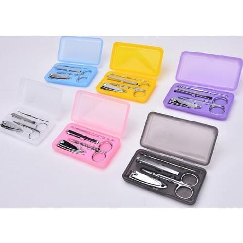 4Pcs/set Nail Clippers Travel Grooming Kits Case Care Pedicure Scissors Tweezer Knife Ear Pick Utility Manicure Set Tools