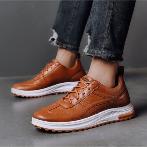 QANSI Men's Lightweight Sneakers
