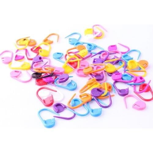 50pcs Mix Color Plastic Markers Holder Needle Clip Craft Mix Mini Knitting Tools Crochet Latch Locking Stitch Hook