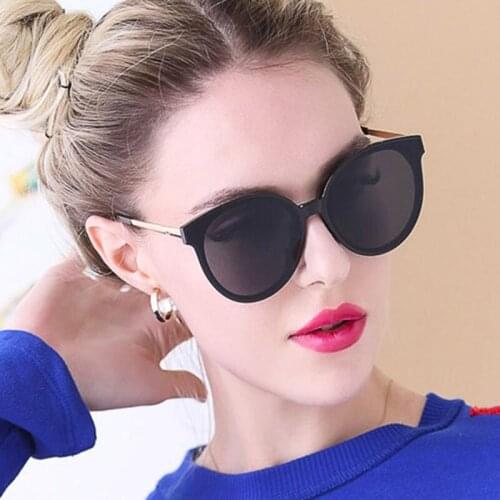 2020 Fashion Vintage Women Sunglasses Classic New Men Round Plastic Glasses Female Retro Out Door Sun Glasses Black Uv400