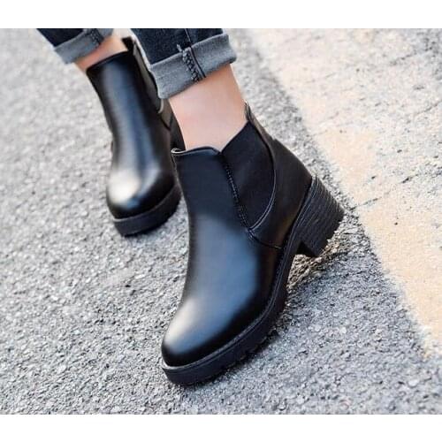 2021 new Hot style Fashion women boots Round head thick bottom PU leather waterproof woman New boots