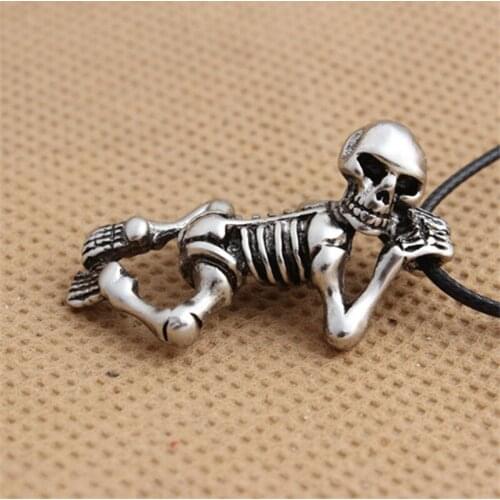2020 High Grade Skeleton Necklace Titanium Pendant Skull Mens Necklace Stainless Steel Accessories Men Jewelry Gifts