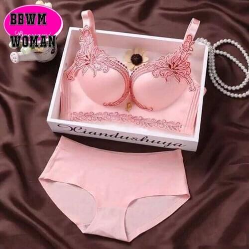 Sexy Lingerie Brassiere Seamless and Rimless Underwear Beautiful Flower Sexy Lace Floral Bra ZO877