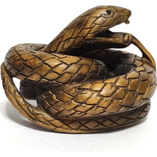 Y7103 - 2" Hand Carved Boxwood Netsuke Figurine : Snake