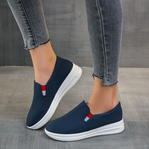 New Autumn Womens Shoes Non Slip Wearable Breathable Round Toe Flat Shoes Womens Casual Sneakers Running Shoes Loafers