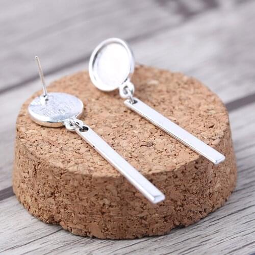 Reidgaller 5 pairs antique silver metal stud earring bezel trays 10mm round glass cabochon base settings for earrings making