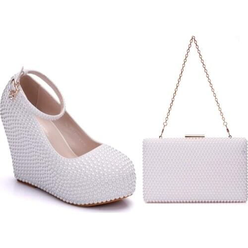 Crystal Queen Women's Beige Bags