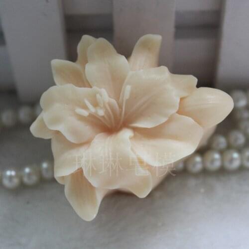 Free shipping handmade soap silica gel mould candle soap mould silicone mold for DIY lily