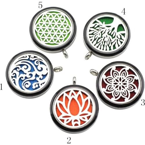 Free Pads) Enamel Black Aromatherapy Perfume Locket Pendant 30mm Twist Stainless Steel Essential Oil Diffuser Locket