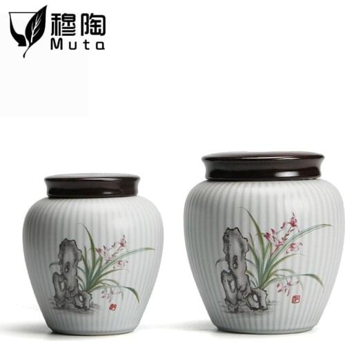 Chinese Palace Ceramic Tea Caddy Blue and White Porcelain Living Room Furnishings Classic Vintage Home Decor Crafts Storage Jar