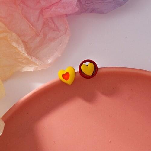 U-Magical Korean Cute Contrast Color Love Heart Stud Earrings for Women Charming Asymmetric Circle Metallic Earrings Jewelry