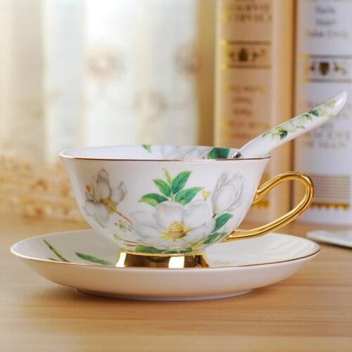 British Style Pink Bone China Coffee Cup and Saucer Set High-end Afternoon Tea Pastoral Style Flower Tea Cup