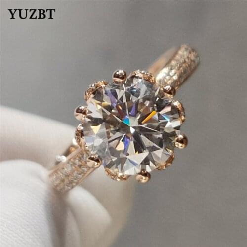 YUZBT 18K Rose Gold Excellent Cut 2 Carat 8mm Diamond Test Past D Color Moissanite Gemstone Ice Princess Blossom Wedding Ring