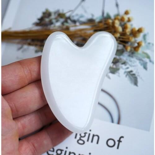 1 PC Resin Heart-shaped Massage Tool Scraping Board Artificial Rose Gua Sha Board Face Neck Body Massager Guasha Plate